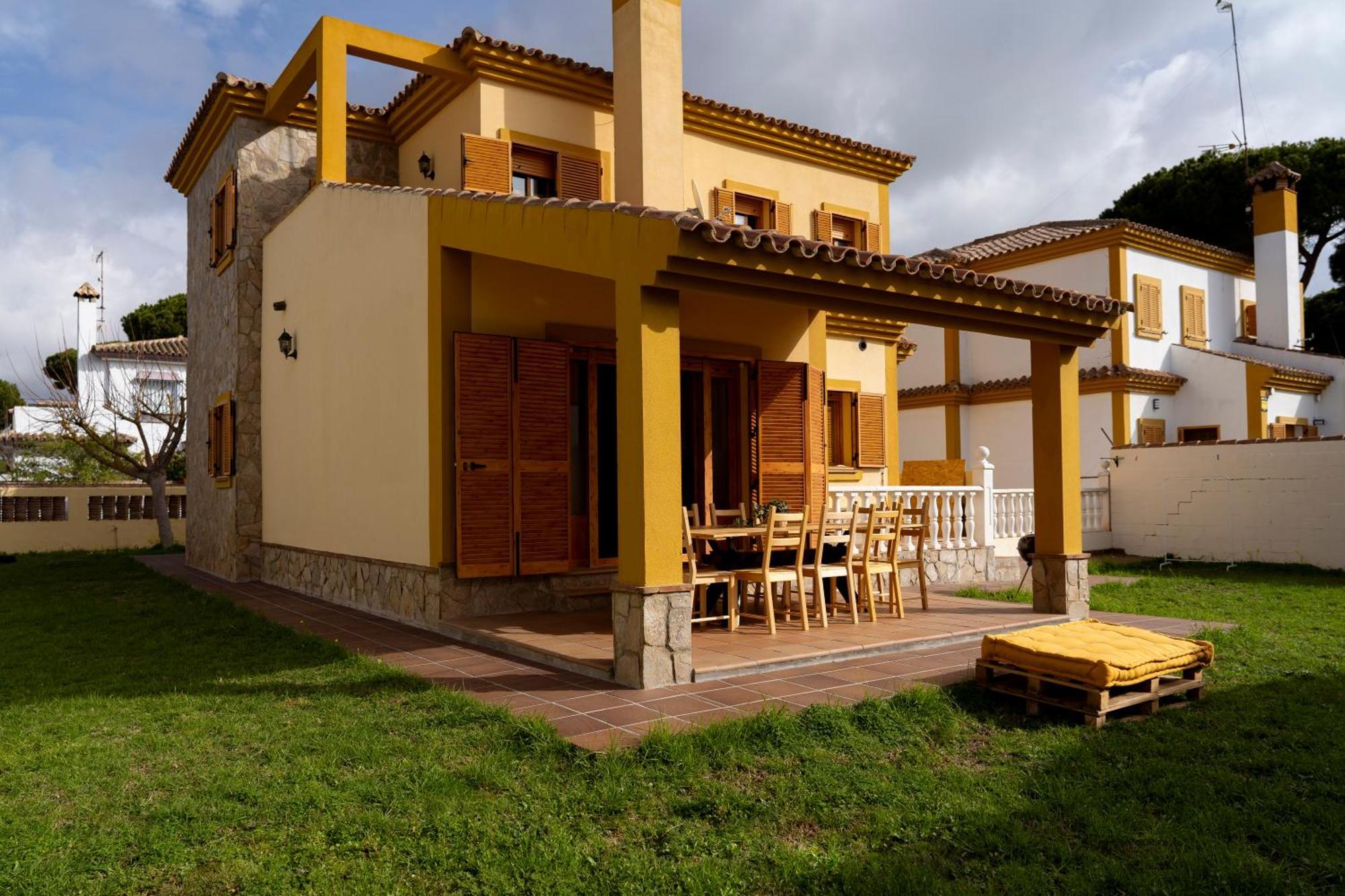Namawa Surfhouse Vandrehjem Chiclana de la Frontera Eksteriør billede